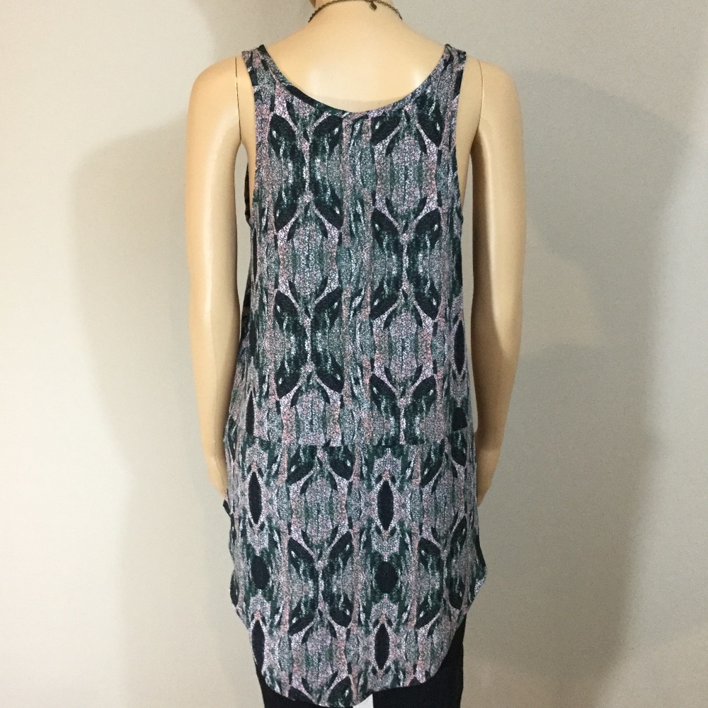 BP Abstract Tank Top - Picture 3 of 5